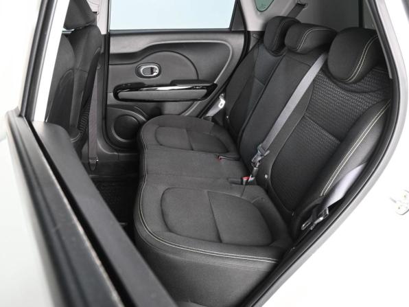Kia Soul II с пробегом 2016 года, цена 1 659 000 рублей, 65960 км, хэтчбек, Автокод Объявления
