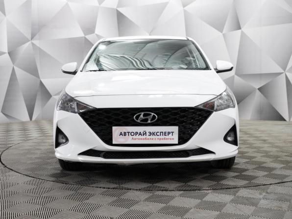 Hyundai Solaris II Рестайлинг с пробегом 2021 года, цена 1 757 000 рублей, 91414 км, седан, Автокод Объявления