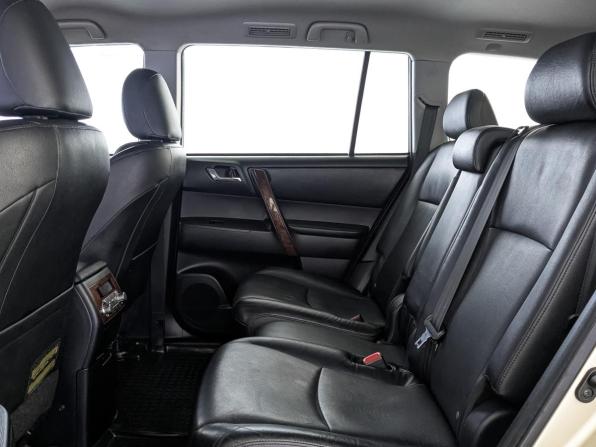 Toyota Highlander II (XU40) Рестайлинг с пробегом 2011 года, цена 1 995 000 рублей, 197930 км, внедорожник, Автокод Объявления