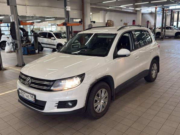 Volkswagen Tiguan I Рестайлинг с пробегом 2011 года, цена 839 000 рублей, 171769 км, внедорожник, Автокод Объявления