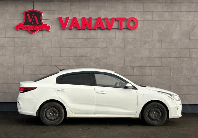 Kia Rio IV с пробегом 2017 года, цена 1 170 000 рублей, 133162 км, седан, Автокод Объявления