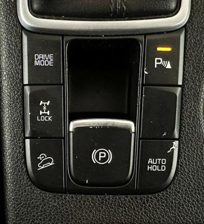 Kia Sportage IV Рестайлинг с пробегом 2021 года, цена 2 647 000 рублей, 119734 км, внедорожник, Автокод Объявления