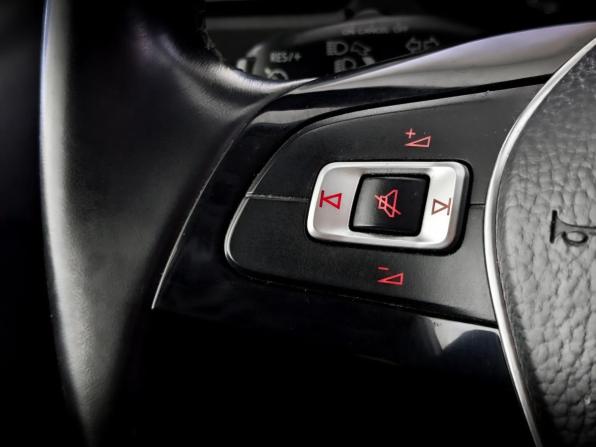 Volkswagen Amarok I Рестайлинг с пробегом 2019 года, цена 2 900 000 рублей, 160000 км, offers.body_type.unknown, Автокод Объявления
