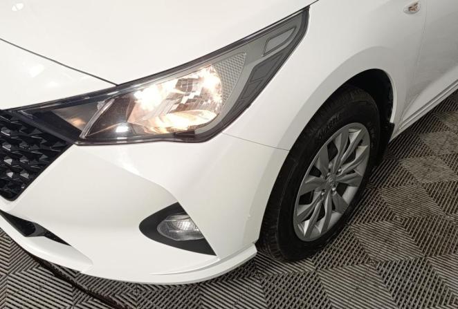 Hyundai Solaris II Рестайлинг с пробегом 2021 года, цена 1 650 000 рублей, 76776 км, седан, Автокод Объявления