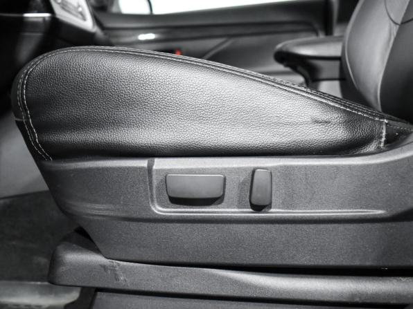 Mitsubishi Outlander III Рестайлинг 2 с пробегом 2015 года, цена 1 998 790 рублей, 210000 км, внедорожник, Автокод Объявления