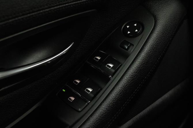 BMW 5 серии VI (F10/F11/F07) Рестайлинг с пробегом 2014 года, цена 1 789 000 рублей, 218857 км, седан, Автокод Объявления