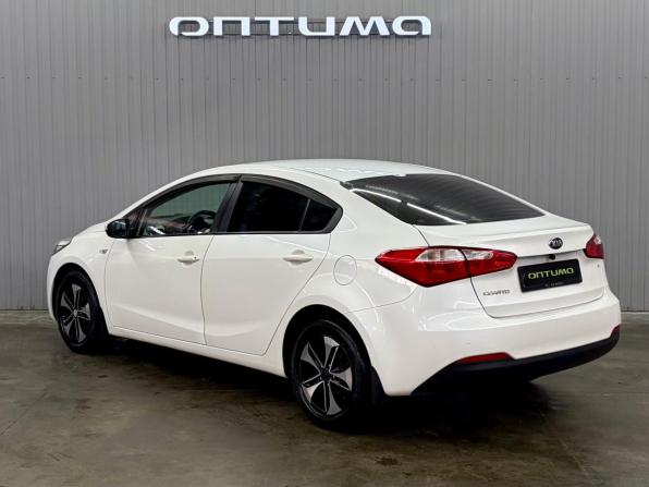 Kia Cerato III с пробегом 2014 года, цена 947 000 рублей, 211756 км, седан, Автокод Объявления