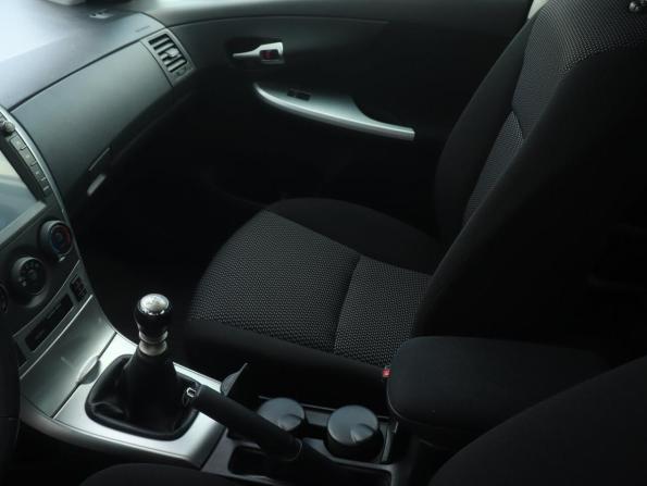 Toyota Corolla X (E140 E150) Рестайлинг с пробегом 2012 года, цена 1 241 000 рублей, 72599 км, седан, Автокод Объявления