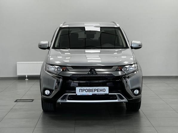 Mitsubishi Outlander III Рестайлинг 3 с пробегом 2020 года, цена 2 530 000 рублей, 76625 км, внедорожник, Автокод Объявления
