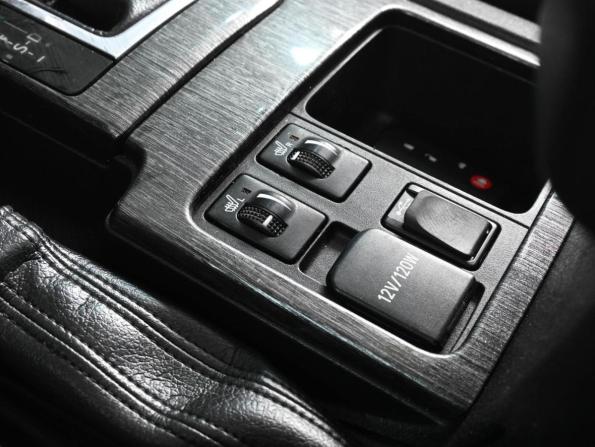 Toyota Land Cruiser Prado 150 Series Рестайлинг 1 с пробегом 2016 года, цена 2 979 000 рублей, 349373 км, внедорожник, Автокод Объявления