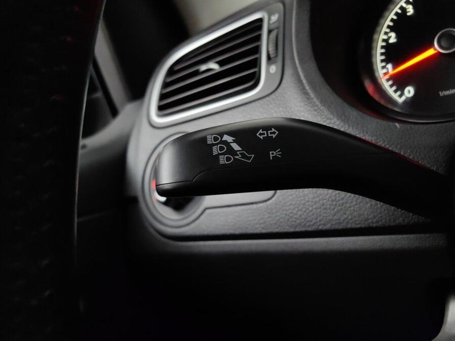 Volkswagen Polo V Подольск  - изображение 19