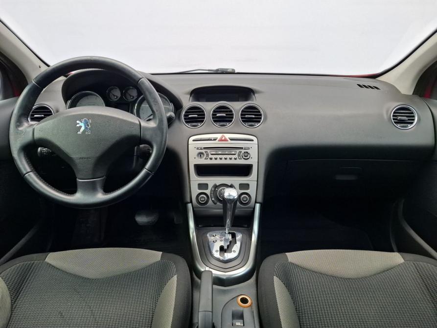 Peugeot 308 I Москва  - изображение 13