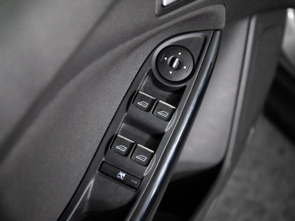 Ford Focus III с пробегом 2011 года, цена 795 000 рублей, 120043 км, седан, Автокод Объявления