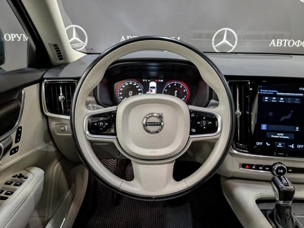 Volvo V90 Cross Country I с пробегом 2019 года, цена 3 995 000 рублей, 81306 км, универсал, Автокод Объявления