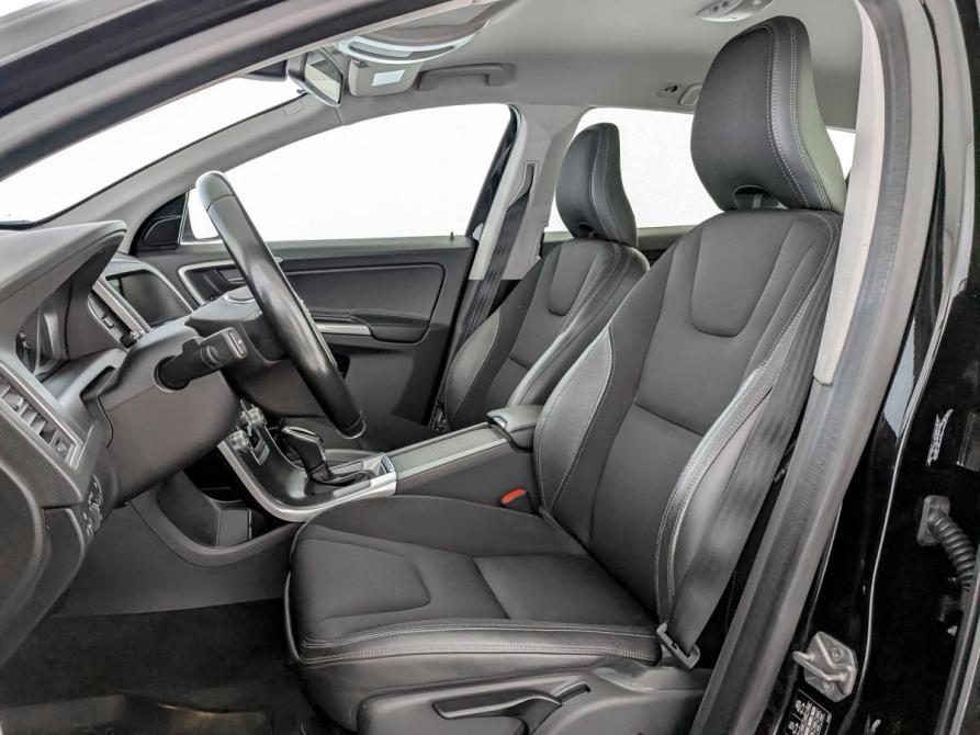 Volvo XC60 I Рестайлинг Москва  - изображение 20