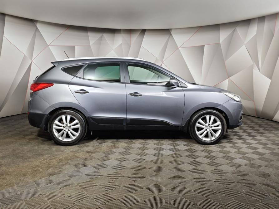 Hyundai ix35 I Москва  - изображение 6