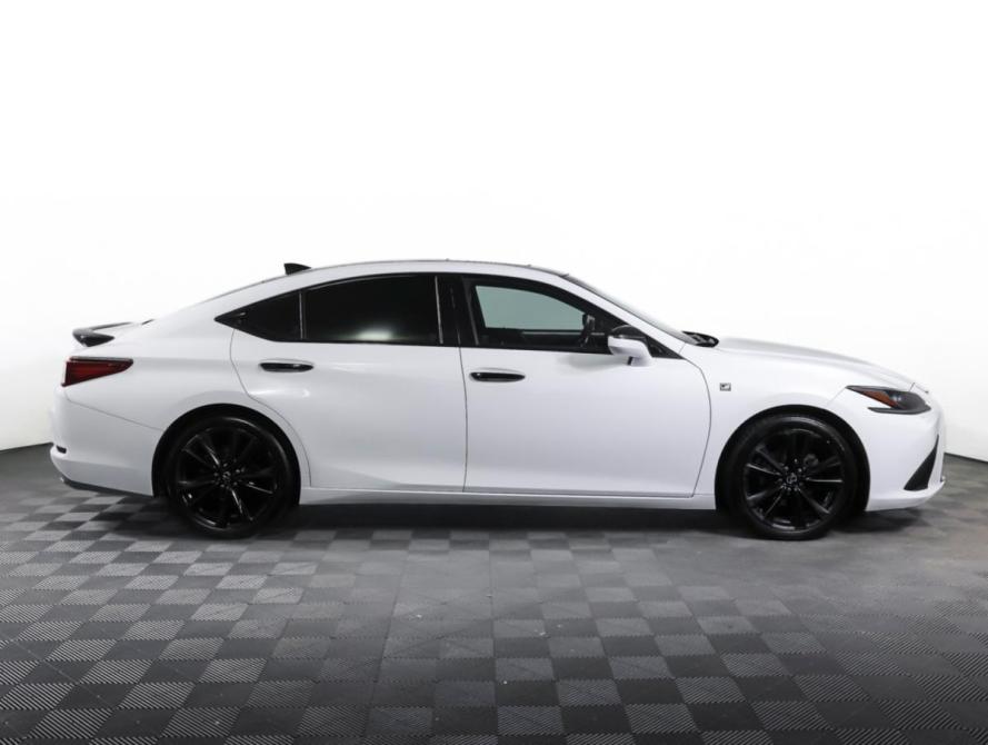 Lexus ES VII Москва  - изображение 4