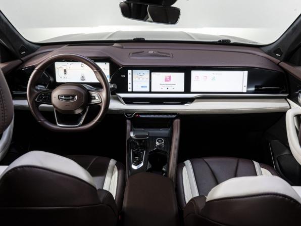 Geely Monjaro I с пробегом 2023 года, цена 3 230 000 рублей, 60640 км, внедорожник, Автокод Объявления