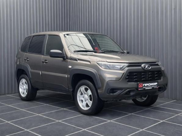 Lada (ВАЗ) Niva Travel I с пробегом 2024 года, цена 1 117 000 рублей, 37328 км, внедорожник, Автокод Объявления