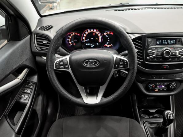 Lada (ВАЗ) Vesta I с пробегом 2021 года, цена 900 000 рублей, 64796 км, седан, Автокод Объявления