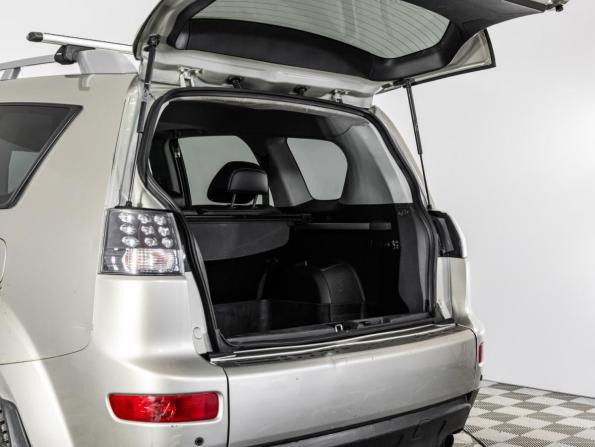 Mitsubishi Outlander II с пробегом 2007 года, цена 949 000 рублей, 347202 км, внедорожник, Автокод Объявления