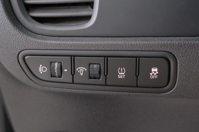 Kia Rio IV с пробегом 2019 года, цена 1 469 000 рублей, 76795 км, седан, Автокод Объявления