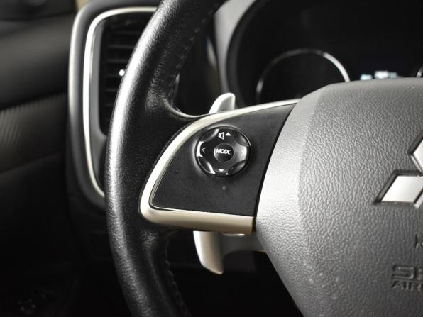 Mitsubishi Outlander III Рестайлинг с пробегом 2014 года, цена 1 080 200 рублей, 291167 км, внедорожник, Автокод Объявления