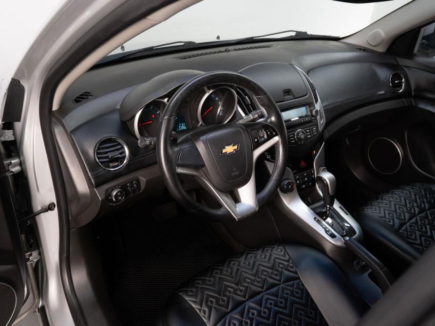 Chevrolet Cruze I Рестайлинг Тюмень  - изображение 10