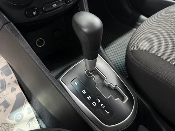 Hyundai Solaris I с пробегом 2012 года, цена 850 000 рублей, 205000 км, седан, Автокод Объявления