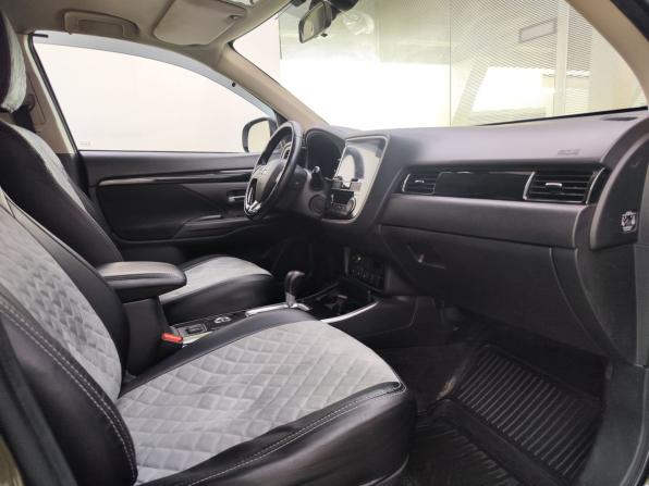 Mitsubishi Outlander III Рестайлинг 3 с пробегом 2019 года, цена 1 670 000 рублей, 172121 км, внедорожник, Автокод Объявления