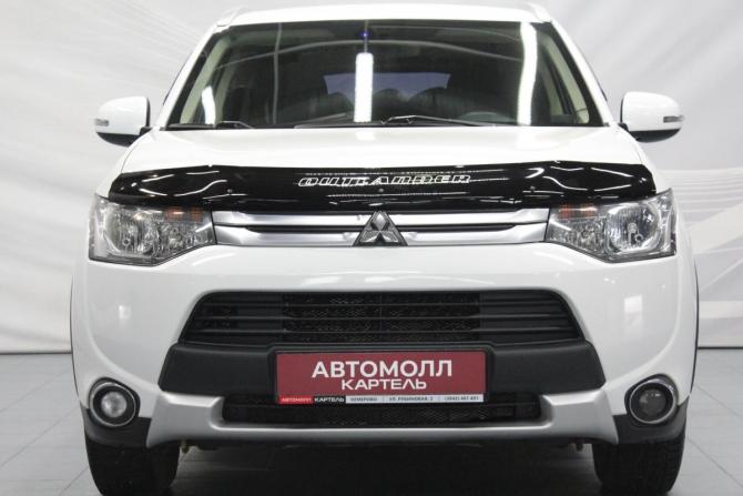 Mitsubishi Outlander III Рестайлинг с пробегом 2014 года, цена 1 529 000 рублей, 195401 км, внедорожник, Автокод Объявления