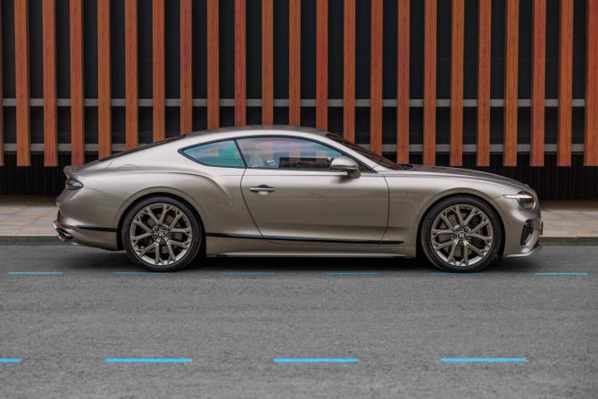 Новый Bentley Continental GT IV 2025 года, цена 46 292 600 рублей, купе, Автокод Объявления