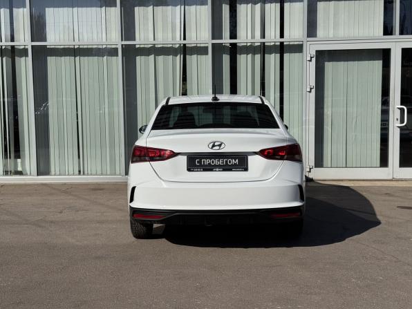 Hyundai Solaris II Рестайлинг с пробегом 2022 года, цена 1 250 000 рублей, 113976 км, седан, Автокод Объявления