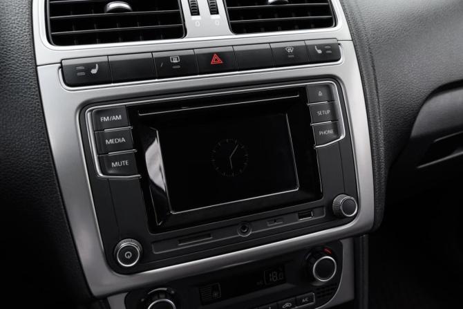 Volkswagen Polo V Рестайлинг с пробегом 2016 года, цена 999 000 рублей, 193297 км, седан, Автокод Объявления