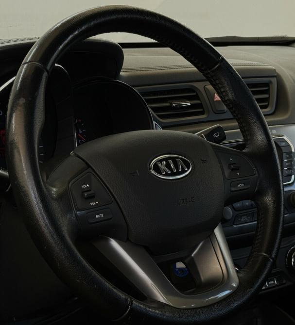 Kia Rio III Москва  - изображение 11