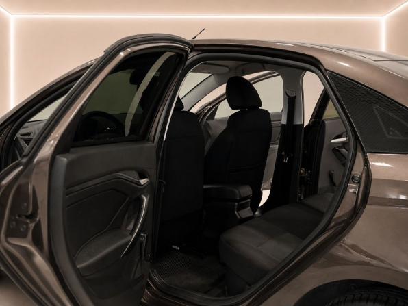 Lada (ВАЗ) Vesta I с пробегом 2019 года, цена 885 000 рублей, 125000 км, седан, Автокод Объявления