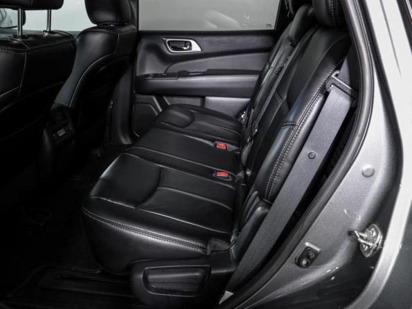 Nissan Pathfinder IV с пробегом 2015 года, цена 2 075 000 рублей, 93021 км, внедорожник, Автокод Объявления