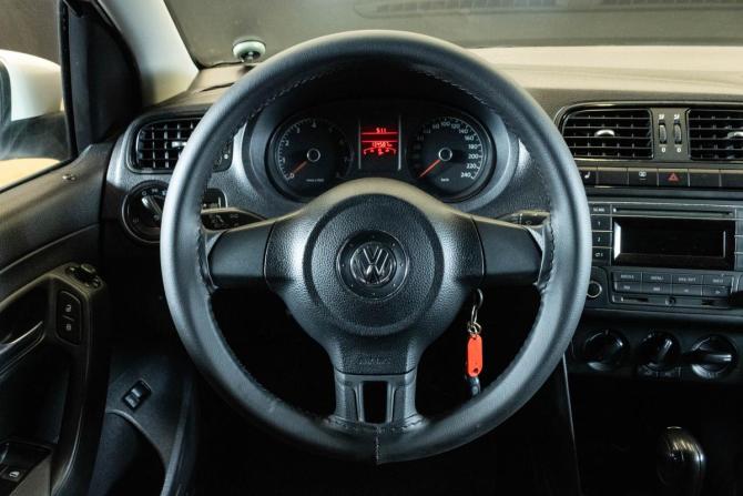 Volkswagen Polo V с пробегом 2013 года, цена 949 000 рублей, 134587 км, седан, Автокод Объявления
