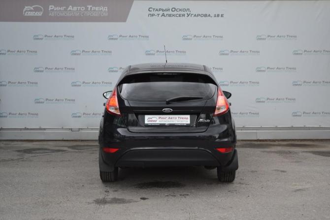 Ford Fiesta Mk6 Рестайлинг с пробегом 2016 года, цена 860 000 рублей, 127825 км, хэтчбек, Автокод Объявления