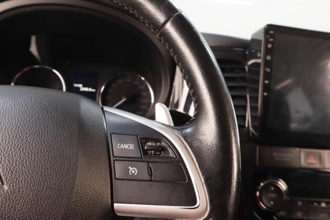 Mitsubishi Outlander III с пробегом 2014 года, цена 1 599 000 рублей, 200000 км, внедорожник, Автокод Объявления