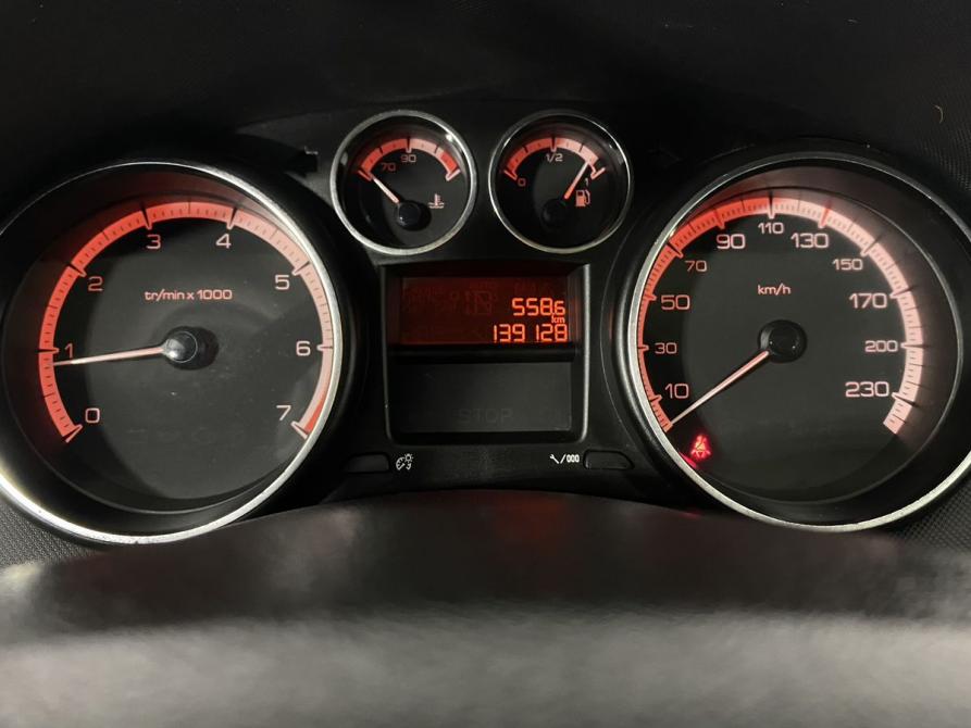 Peugeot 408 I Воронеж  - изображение 15