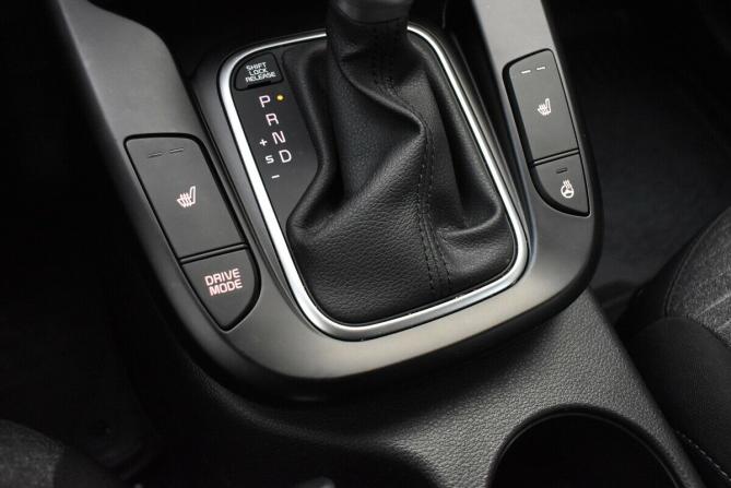 Kia Soul III с пробегом 2022 года, цена 2 300 000 рублей, 10815 км, хэтчбек, Автокод Объявления