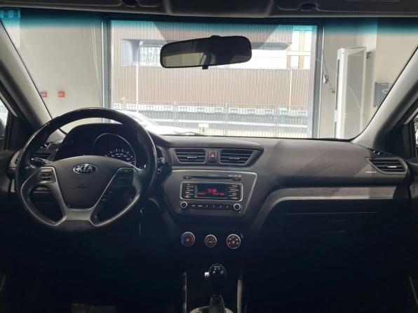 Kia Rio III Рестайлинг с пробегом 2017 года, цена 1 050 000 рублей, 169000 км, седан, Автокод Объявления