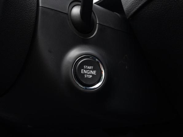 Skoda Superb III Рестайлинг с пробегом 2025 года, цена 3 230 000 рублей, 43 км, лифтбек, Автокод Объявления