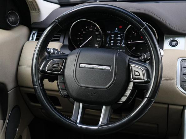 Land Rover Range Rover Evoque I Рестайлинг с пробегом 2018 года, цена 2 600 000 рублей, 135554 км, внедорожник, Автокод Объявления