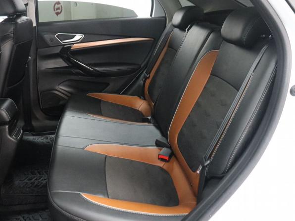 Lada (ВАЗ) Vesta I Рестайлинг (NG) с пробегом 2023 года, цена 1 469 000 рублей, 9427 км, седан, Автокод Объявления