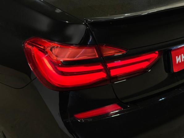 BMW 7 серии VI (G11/G12) с пробегом 2017 года, цена 3 090 000 рублей, 201222 км, седан, Автокод Объявления