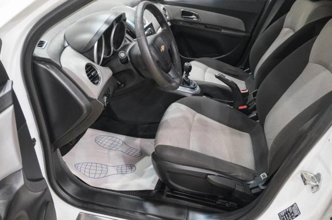 Chevrolet Cruze I Рестайлинг с пробегом 2014 года, цена 679 000 рублей, 180000 км, хэтчбек, Автокод Объявления
