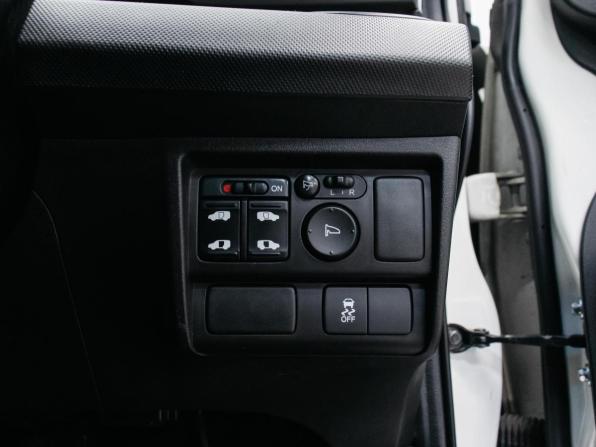 Honda Freed I Рестайлинг с пробегом 2012 года, цена 1 220 000 рублей, 86386 км, компактвэн, Автокод Объявления