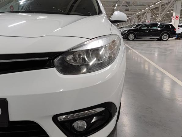 Renault Fluence I Рестайлинг с пробегом 2014 года, цена 820 000 рублей, 152662 км, седан, Автокод Объявления